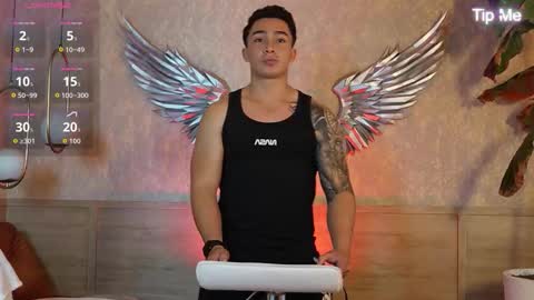 hunk_ryan online show from 10-20-25, 01:22