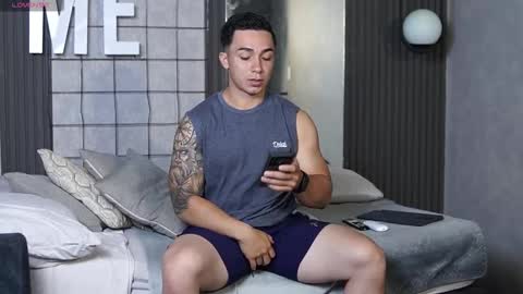 hunk_ryan online show from 11-13-25, 08:13