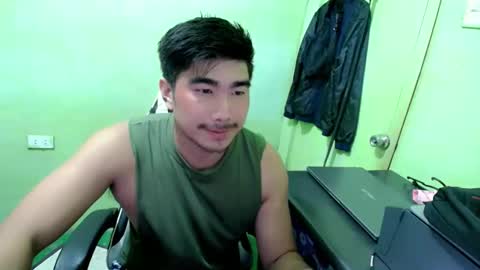 Snapshot of hunkfireman chatting on 05-13-26, 11:33 ADAM online show from 05-13-26, 11:33