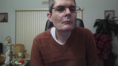 hunkmasclefad458 online show from 01-28-25, 06:16