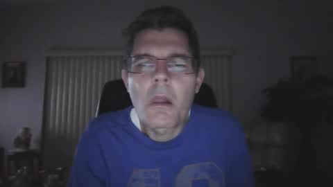 hunkmasclefad458 online show from 10-01-25, 02:28