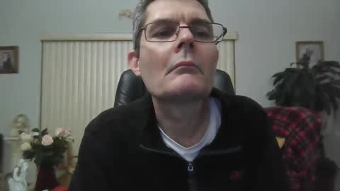 hunkmasclefad458 online show from 02-16-26, 06:42