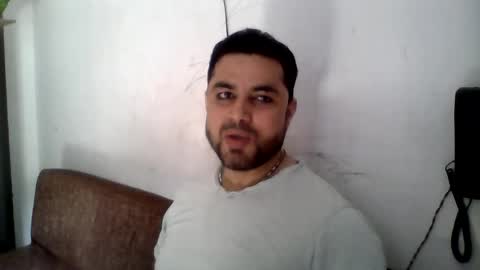 hunkster102 online show from 05-02-26, 04:39