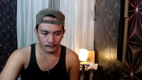 hunkylloyd online show from 12-26-24, 01:40