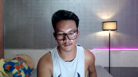 hunkylloyd online show from 04-29-26, 03:21