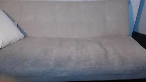 Snapshot of hunkyneighbor chatting on 02-15-25, 02:15 leo online show from 02-15-25, 02:15