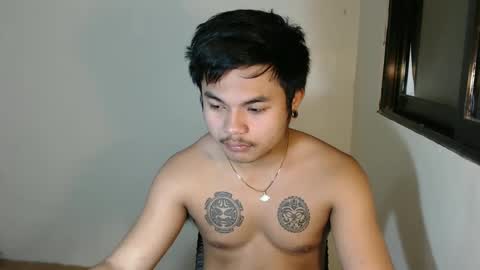 Snapshot of hunkyzeus chatting on 01-05-25, 06:35 hunkyzeus online show from 01-05-25, 06:35