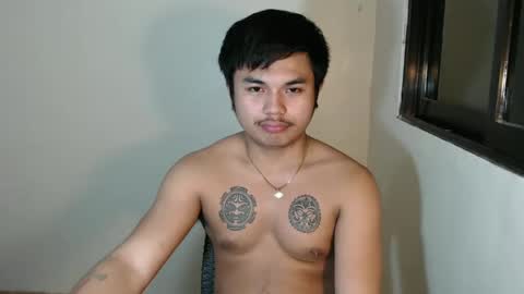 Snapshot of hunkyzeus chatting on 01-05-25, 08:00 hunkyzeus online show from 01-05-25, 08:00