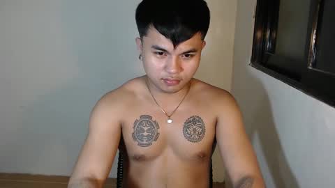 Snapshot of hunkyzeus chatting on 01-09-25, 07:18 hunkyzeus online show from 01-09-25, 07:18