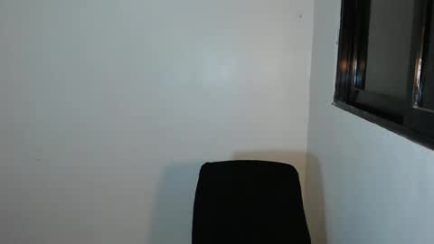 Snapshot of hunkyzeus chatting on 01-10-25, 05:24 hunkyzeus online show from 01-10-25, 05:24