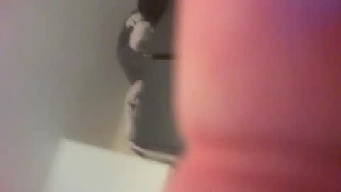 hunnyboo2323 online show from 05-15-26, 10:50