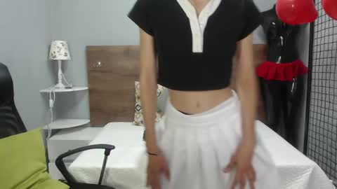 Snapshot of hunter_ignis chatting on 01-14-25, 01:38 I G N I S online show from 01-14-25, 01:38