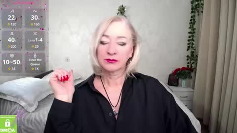 Irena online show from 11-18-25, 03:38