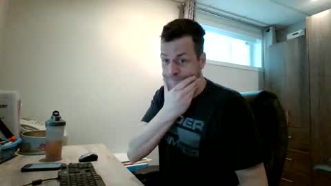 hurley7890 online show from 04-13-26, 02:00