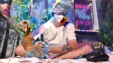 huskyclip70 online show from 07-01-26, 02:57