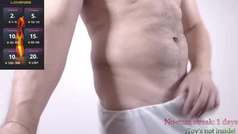 Snapshot of hxmister chatting on 09-16-25, 06:53 Andrew online show from 09-16-25, 06:53