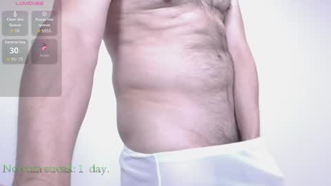 Snapshot of hxmister chatting on 10-30-25, 07:14 Andrew online show from 10-30-25, 07:14