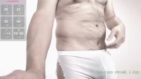 Snapshot of hxmister chatting on 12-14-25, 06:34 Andrew online show from 12-14-25, 06:34