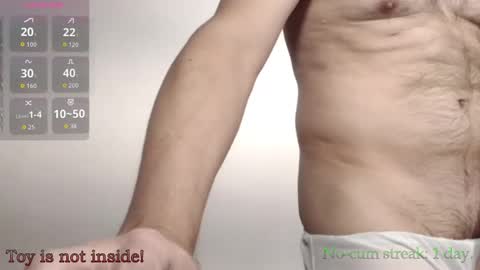 Snapshot of hxmister chatting on 02-25-26, 03:49 Andrew online show from 02-25-26, 03:49