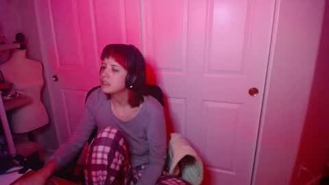 herma online show from 02-14-25, 06:56