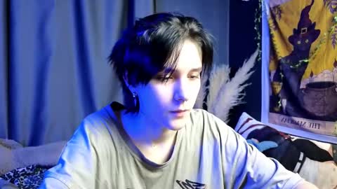 Snapshot of hyeon_jin chatting on 02-09-25, 08:45 Hyeon Jin online show from 02-09-25, 08:45