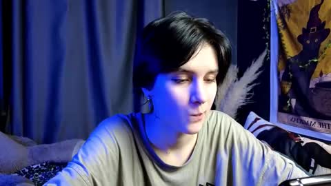 Snapshot of hyeon_jin chatting on 02-09-25, 11:46 Hyeon Jin online show from 02-09-25, 11:46