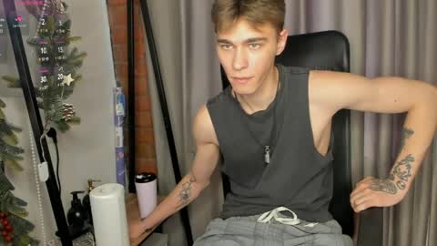 hyper_muse online show from 05-07-26, 01:38