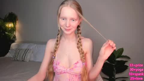 Jenny online show from 04-28-26, 05:40