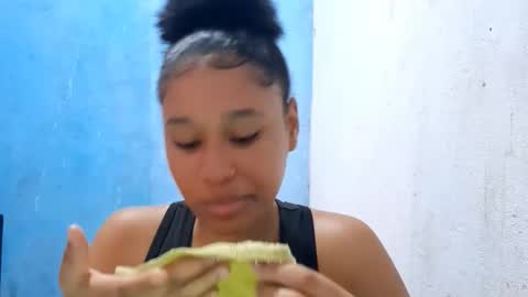 hyunmuther online show from 03-12-26, 12:11