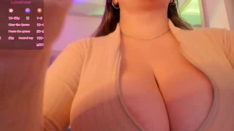 Snapshot of i_akane chatting on 09-22-25, 01:24 Akane online show from 09-22-25, 01:24