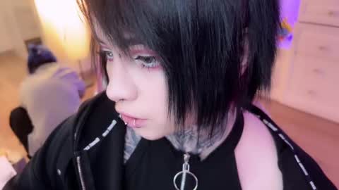 Snapshot of i_died_again chatting on 12-07-24, 11:07 Asya online show from 12-07-24, 11:07