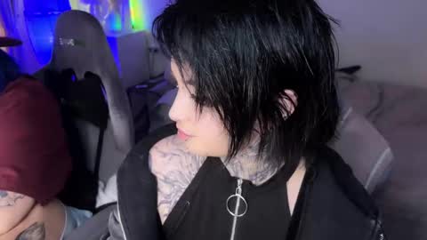 Snapshot of i_died_again chatting on 01-18-25, 05:26 Asya online show from 01-18-25, 05:26