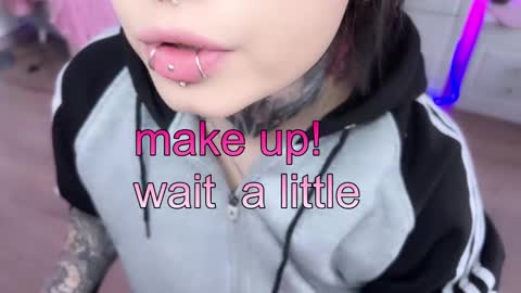 Snapshot of i_died_again chatting on 02-23-25, 09:22 Asya online show from 02-23-25, 09:22