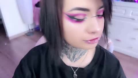 Snapshot of i_died_again chatting on 02-28-25, 09:04 Asya online show from 02-28-25, 09:04