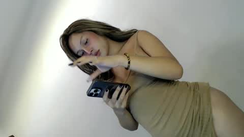 cant get you out of my head online show from 02-12-25, 05:05