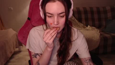 elisabeth online show from 03-05-25, 03:29