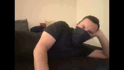 Snapshot of i_o_ro chatting on 12-02-24, 01:03 i o ro online show from 12-02-24, 01:03