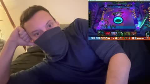 Snapshot of i_o_ro chatting on 12-08-24, 06:11 i o ro online show from 12-08-24, 06:11