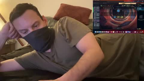 Snapshot of i_o_ro chatting on 12-21-24, 06:19 i o ro online show from 12-21-24, 06:19