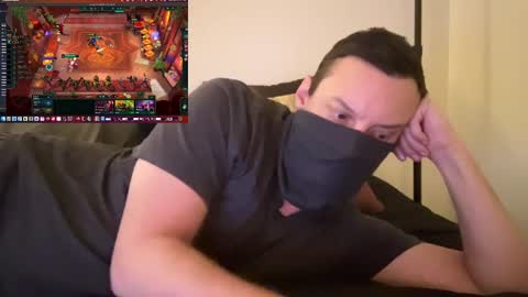 Snapshot of i_o_ro chatting on 12-24-24, 01:16 i o ro online show from 12-24-24, 01:16