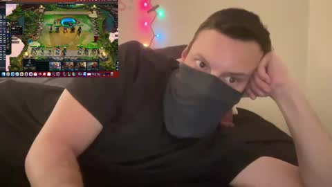 Snapshot of i_o_ro chatting on 12-28-24, 05:44 i o ro online show from 12-28-24, 05:44