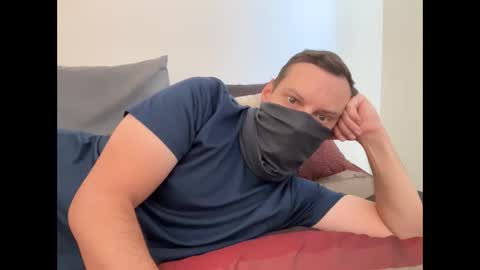 Snapshot of i_o_ro chatting on 09-13-25, 09:03 i o ro online show from 09-13-25, 09:03