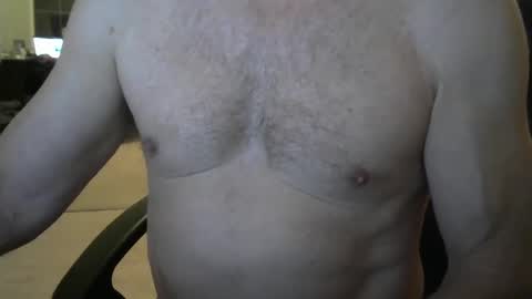 Snapshot of i_was_a_shy_dad chatting on 03-12-25, 12:26 i_was_a_shy_dad online show from 03-12-25, 12:26