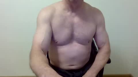 Snapshot of i_was_a_shy_dad chatting on 01-12-26, 01:05 i_was_a_shy_dad online show from 01-12-26, 01:05