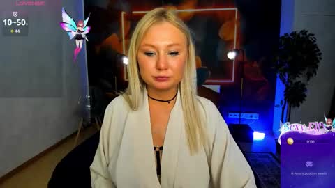 Snapshot of i_will_wake_u_up chatting on 02-08-26, 09:45 Samanta online show from 02-08-26, 09:45