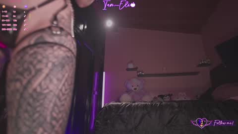 Snapshot of iam_eli chatting on 11-13-25, 09:47 online show from 11-13-25, 09:47