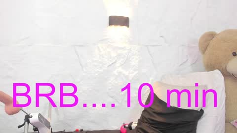 Snapshot of iam_lilo chatting on 01-08-25, 01:53 iam_lilo online show from 01-08-25, 01:53