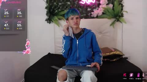 Snapshot of iam_lukas__ chatting on 10-06-25, 03:15 iam_lukas__ online show from 10-06-25, 03:15