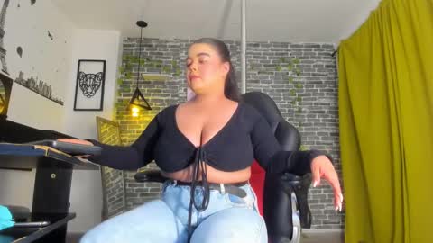 Snapshot of iam_samy chatting on 03-12-25, 11:20 Samy online show from 03-12-25, 11:20