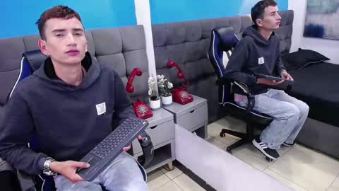 Iam Smith  online show from 01-10-26, 11:45